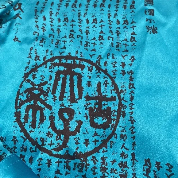 Chicos Design blue vintage Asian print silk blouse - Picture 4 of 4